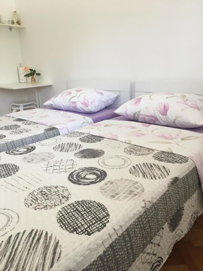 Room Bioci Σίμπενικ Εξωτερικό φωτογραφία